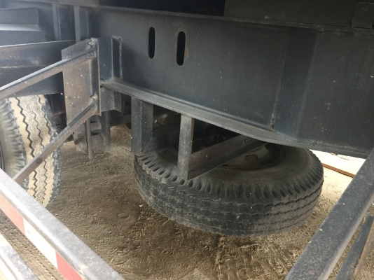 22ล้อแม่ลูกดั้ม360แรงปี55..เฟืองช้ายางสวยเต็ม รถร้านวัสดุก่อสร้างใช้ทุกหิน ทรายเท่านั้น ไมล์น้อย แค่1.8แสนกว่าๆ