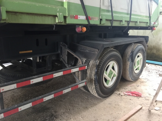 22ล้อแม่ลูกดั้ม360แรงปี55..เฟืองช้ายางสวยเต็ม รถร้านวัสดุก่อสร้างใช้ทุกหิน ทรายเท่านั้น ไมล์น้อย แค่1.8แสนกว่าๆ