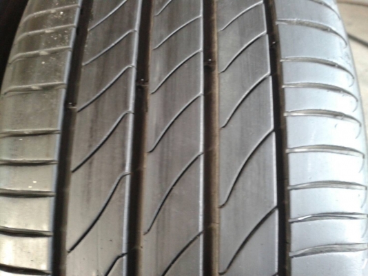 215/60R16 MICHELIN PLIMACY 3st  ชุด 4 เส้น tel. 081-427-3941