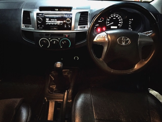 ขาย Toyota Vigo champ cab 2.5 Prerunner ขาย Toyota Vigo champ cab 2.5 Prerunner