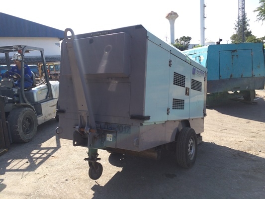 ถึงไทยแล้วครับเครื่องลม AIRMAN : PDS390S-D สภาพสวยๆครับ