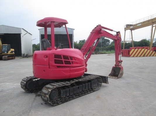 รถขุดเล็ก Kobelco รุ่น SK40SR-3 มือสองนำเข้าจากญี่ปุ่น สภาพสวย พร้อมใช้งาน รถขุดเล็ก Kobelco รุ่น SK40SR-3 มือสองนำเข้าจากญี่ปุ่น สภาพสวย พร้อมใช้งาน