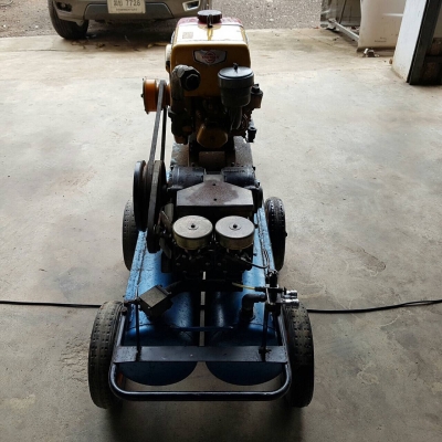 ปั้มลมเก่าญี่ปุ่นเครื่องยนต์ดีเซล ปั้มลมเก่าญี่ปุ่นเครื่องยนต์ดีเซล