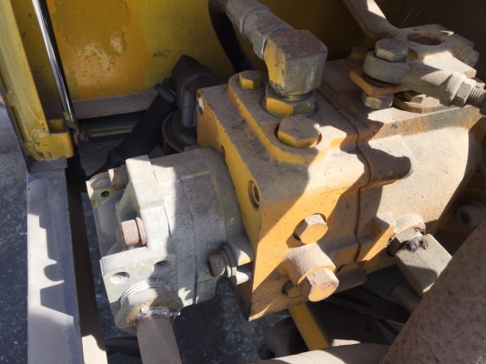 รถขุด ล้อยาง Komatsu PW05 เก่าญี่ปุ่นแท้ๆ