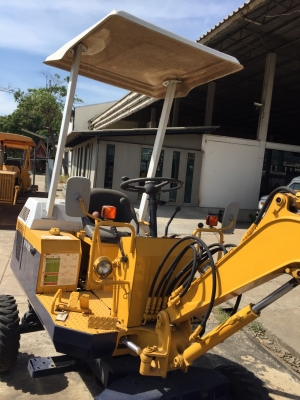 รถขุด ล้อยาง Komatsu PW05 เก่าญี่ปุ่นแท้ๆ