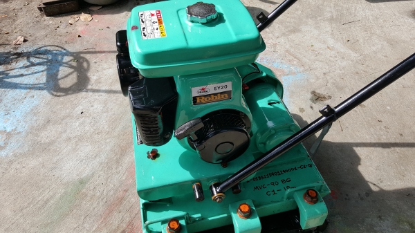 เครื่องตบดิน mikasa รหัสสินค้า  C1 - 18 ขนาด .60 X .53 ช.ม. 10T พร้อมใช้งาน