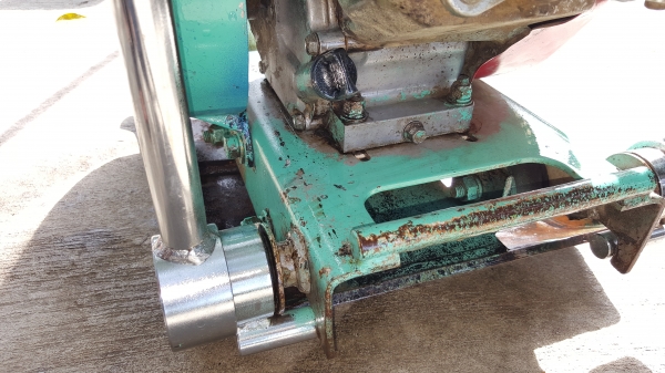 เครื่องตบดิน TACOM เครื่อง 6.5 แรง รหัสสินค้า  C1 - 19 ขนาด .36 x .49 ช.ม. ราคา 11800 บาท