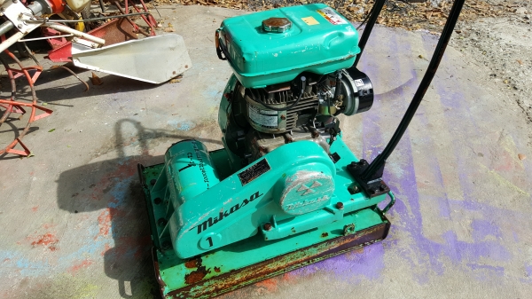 เครื่องตบดิน MIKASA 7 แรง 10 T พร้อมใช้งาน ขนาด .67 X .52 ชม สอบถามต่อรองได้ ขายได้ขาย เครื่องตบดิน MIKASA 7 แรง 10 T พร้อมใช้งาน ขนาด .67 X .52 ชม สอบถามต่อรองได้ ขายได้ขาย