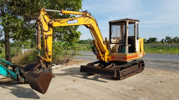 ขายด่วนรถแบคKATO-HD140เร็วเทียบเท่าPC55รถนอกสถาพดีพร้อมใช้เพิ่งนำเข้ามายังไม่เคยใช้งานในเมืองไทยเลย