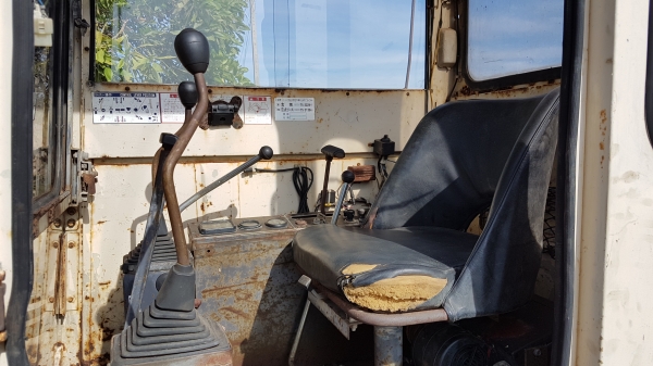 ขายด่วนรถแบคKATO-HD140เร็วเทียบเท่าPC55รถนอกสถาพดีพร้อมใช้เพิ่งนำเข้ามายังไม่เคยใช้งานในเมืองไทยเลย