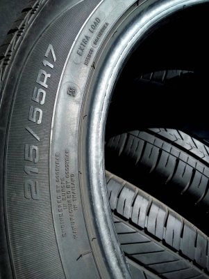 215/55R17 GOODYEAR DURAPLUS ปี14 ชุด 4 เส้น tel. 081-427-3941 215/55R17 GOODYEAR DURAPLUS ปี14 ชุด 4 เส้น tel. 081-427-3941