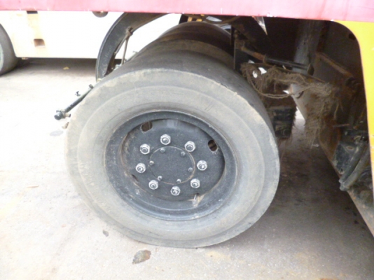 ขายรถบดล้อยาง DYNAPAC CP202W