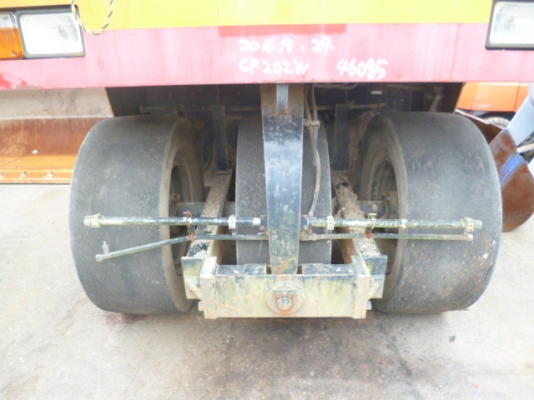 ขายรถบดล้อยาง DYNAPAC CP202W