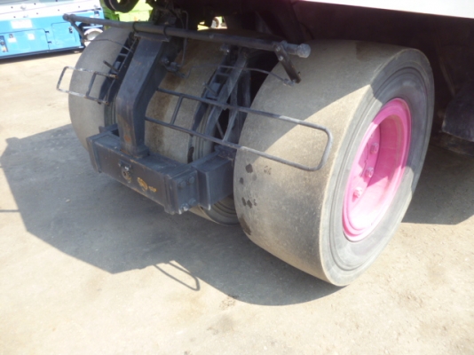 ขายรถบดล้อยาง SAKAI  T600C