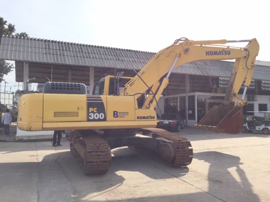 Komatsu PC300-8  รถเก่านอก เหมือนใหม่