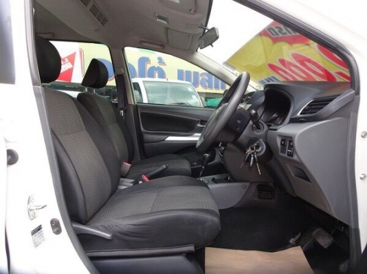 TOYOTA AVANZA 1.5S เกียร์AT ปี 2013 โทร 062-991-6649 ดาวออโต้เบสท์