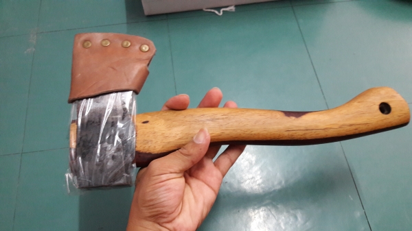 ขายขวานเสือ1 1/4ปอน HULT'S CELEBRATED AXES. MADE IN SWEDEN.เล่มที่2