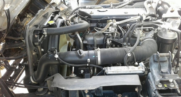 ISUZU NPR 150 ดั้มสามมิตร