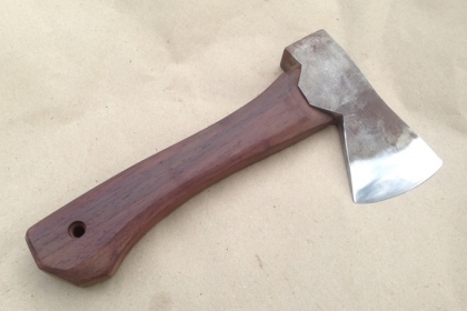 ขายขวานเสือ1 1/4ปอน HULT'S CELEBRATED AXES. MADE IN SWEDEN. ขายขวานเสือ1 1/4ปอน HULT'S CELEBRATED AXES. MADE IN SWEDEN.