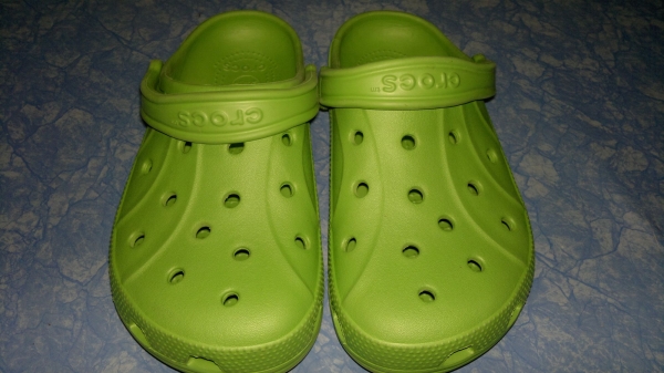 รองเท้า Crocs แท้ สภาพดี รองเท้า Crocs แท้ สภาพดี