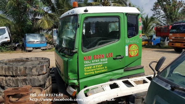 สินค้าเก่านอก*ขายถูกด่วนๆ หัวเก๋งรถบรรทุก10ล้อ -10ล้อหัวลาก /CABIN MITSUBISHI FUSO SUPER GREAT/ ราคาเพียง 40,000 บาท สินค้าเก่านอก*ขายถูกด่วนๆ หัวเก๋งรถบรรทุก10ล้อ -10ล้อหัวลาก /CABIN MITSUBISHI FUSO SUPER GREAT/ ราคาเพียง 40,000 บาท