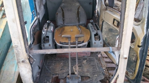 ขายหัวเก๋งรถแมคโค โคมัสสุ PC-120-6 PC-200-6 PC-60-6-7 ขายไม่แพงได้ทั้งแท่น มือโยกตัวเดิน คอลโทล ขอบกระจกบานหน้า ตามรูปครับ ขาย 17500 บาท รีบหน่อยครับ ขายหัวเก๋งรถแมคโค โคมัสสุ PC-120-6 PC-200-6 PC-60-6-7 ขายไม่แพงได้ทั้งแท่น มือโยกตัวเดิน คอลโทล ขอบกระจกบานหน้า ตามรูปครับ ขาย 17500 บาท รีบหน่อยครับ