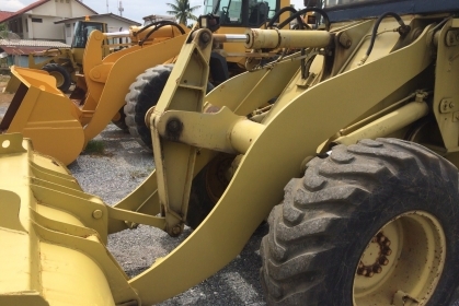 ขายรถตักล้อยาง รุ่นนิยม KOMATSU 510 กรองเดี่ยว นำเข้าจากญี่ปุ่นโดยตรง โทร.090-986-2521 อ๊อบ