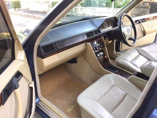 ขาย BENZ E300
