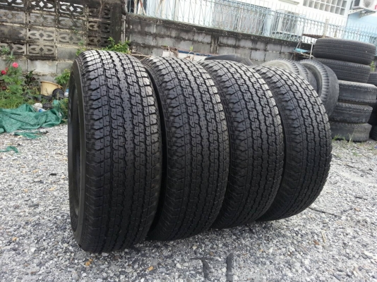 ขายยาง265/70R16 บริดสโตน ยางสัปดาห์ที่38 ปี13 ดอกยางหนาเต็มเท่าไม่กินไม่มีปะ จำนวน1 ชุด