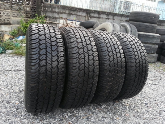 ขายแม็กTOYOTA D4D 6รูขอบ15 พร้อมยางมิชลิน ปี08 ยางดอกเต็มถอดเก็บนานไว้ไม่ได้ใช้งาน จำนวน 1 ชุด พร้อมน๊อตแท้ 24 ตัว