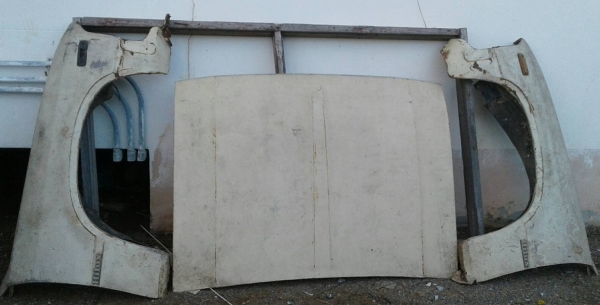 แก้ม ฝากระโปรงหน้า RN30 ม้ากระโดด