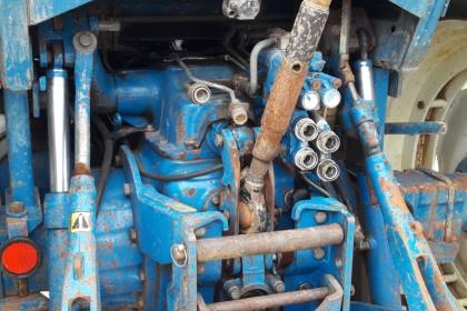 ขาย ford 8210 2 เพลา รถเก่านอก สภาพดีพร้อมใช้งาน พร้อมเอกสารการนำเข้า ราคา 450000 บาท 084-5424150