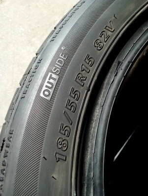 185/55R15  BRIDGESTONE ECOPIA EP200 ปี14 ชุด 4 เส้น  tel. 081-427-3941