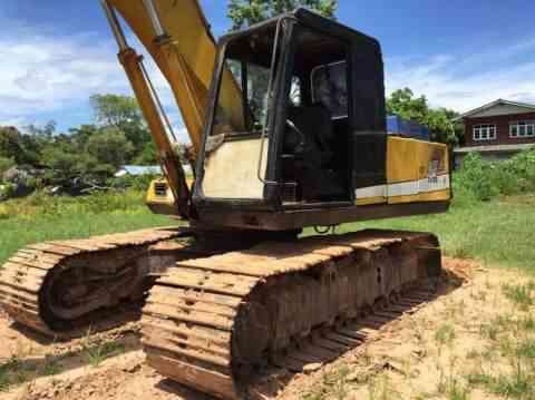 ขายด่วน แม็คโคร KOBELCO SK200MART II สภาพพร้อมใช้งาน เครื่อง6D31 ปั้มK3V  เครื่องดี ปั้มดี โซ่ช่วงล่างพร้อมใช้งาน เอกสารเล่มทะเบียน