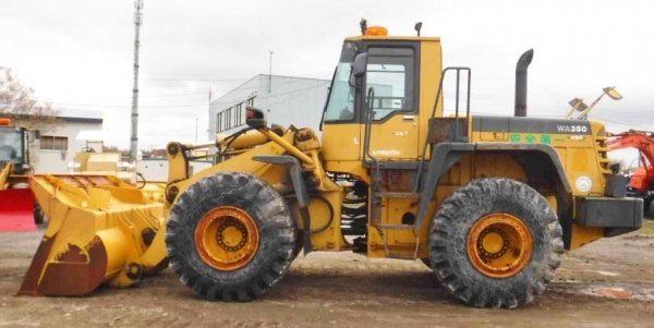 WA350-3-55306 รถเก่า สภาพดีมีมานะครับ โทรเลย..อยากคุย อะคับ