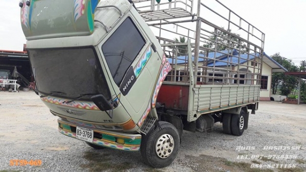 ขายด่วน รถบรรทุก 6 ล้อ HINO FC2W 120 แรง ยาว 5.5M สภาพเดิมๆ สวย พร้อมใช้งาน ราคาสุดคุ้ม