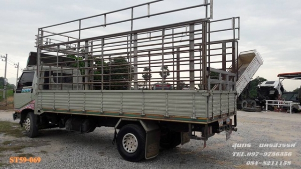 ขายด่วน รถบรรทุก 6 ล้อ HINO FC2W 120 แรง ยาว 5.5M สภาพเดิมๆ สวย พร้อมใช้งาน ราคาสุดคุ้ม