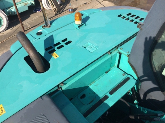 Kobelco SK135SR-1ES-YY04 ปี 2007 มีใบมีดดันดิน สภาพสวยจริง ๆ ครับ