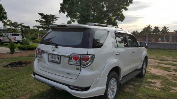 ขาย TOYOTA fortuner