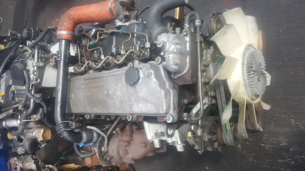 เครื่อง 4HK1