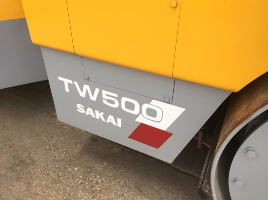 รถบด SAKAI TW500 เก่านอกแท้ พร้อมใช้งาน
