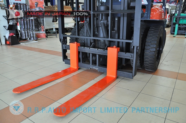 ขายรถโฟล์คลิฟท์มือสอง TOYOTA รุ่น 6FD25-10919 นำเข้าจากประเทศญี่ปุ่น 100\% ไม่เคยใช้งานในไทย