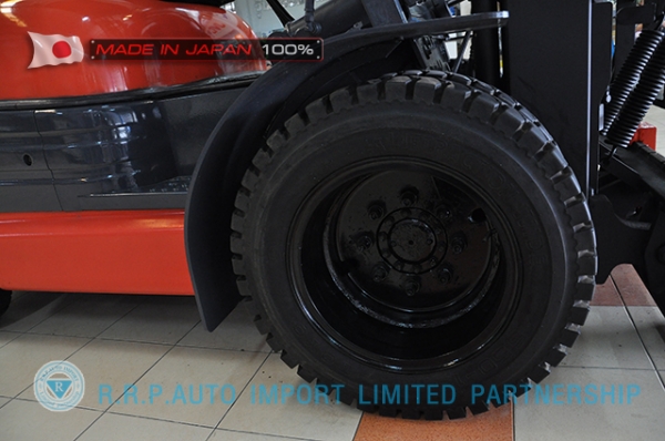 ขายรถโฟล์คลิฟท์มือสอง TOYOTA รุ่น 6FD25-10919 นำเข้าจากประเทศญี่ปุ่น 100\% ไม่เคยใช้งานในไทย