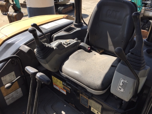 CAT 305C เก่านอกนำเข้า พร้อมใช้งาน