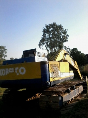 ขายแบคโค SK200-2 พร้อมเทรลเลอร์2เพลา สภาพพร้อมใช้งาน ราคา750,000 สนใจโทร 090-8588220คุณนะ 093-3258446คุณบิว หรือเข้าดูสินค้าอื่นๆได้ที่ www.narong2truck.com หรือ www.truck.in.th/498 หรือเพจFacebook ณรงค์ ซื้อขายรถมือสอง (เว็บไซต์ส่วนตัว) หรือFacebook คุณน