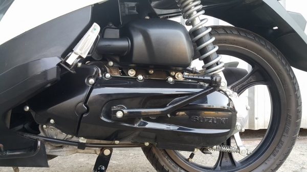 Let Premium อายุไม่ถึงปี วิ่ง 300 กิโลเดิมยันหัวน๊อต ราคาลดได้จ้า Let Premium อายุไม่ถึงปี วิ่ง 300 กิโลเดิมยันหัวน๊อต ราคาลดได้จ้า