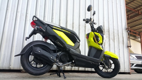 Zoomer X 2014 รถสวยมากๆ วิ่งน้อยมาก โช๊ค YSS อย่างดี ต่อรองได้จ้า