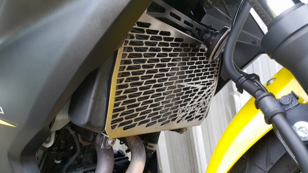 Z300 2015 สวยไร้ที่ติ ท่อแท้เสียงมีเสน่ห์ ไมล์น้อย ต่อรองราคาได้