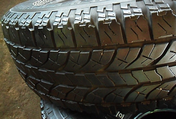 ยางออล A/Tกระบะสูง16 โยโกฮาม่า265-70-R16 ลงพื้นปี14 (4เส้น3,500)ดอกหนา1เซ็น