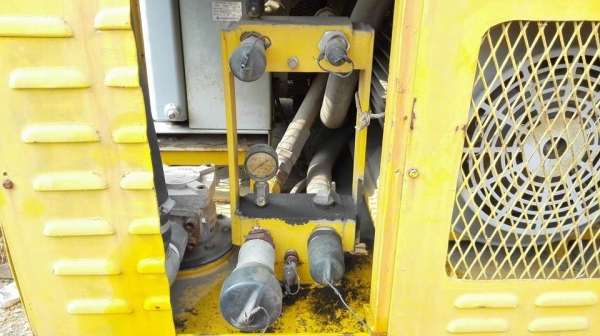 ** SOLD ** ชุดปั้มน้ำมันไฮดรอลิคญี่ปุ่นขนาดใหญ่ มอเตอร์ Mitsu 75 HP 200V ถังจุ 1000 ลิตร พร้อมตู้คอนโทรล ลงตู้สดนอก!!